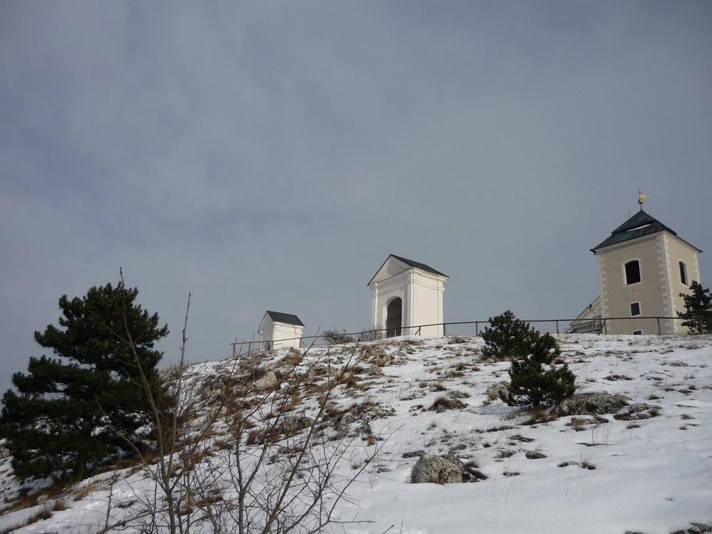 Penzion Fontána Mikulov Exterior foto